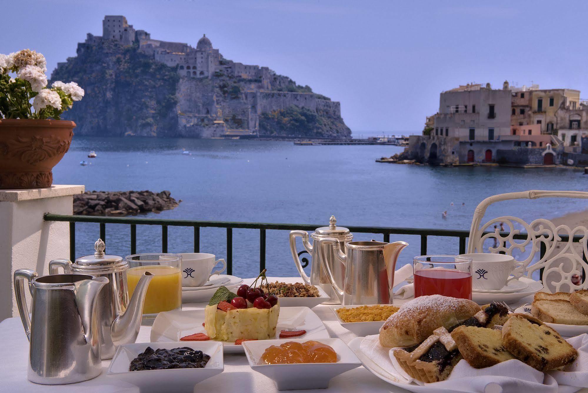 Отель Miramare E Castello Искья Ресторан фото