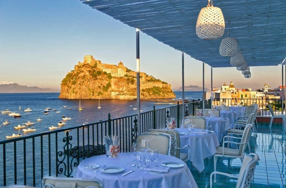 Отель Miramare E Castello Искья Экстерьер фото